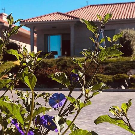 Casa Con Jardin Al Lado De Playa Hio Villa Vilanova  Luaran gambar